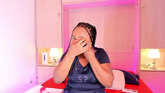 EmilyyStuart online show from February 2025 03:43:02 AM