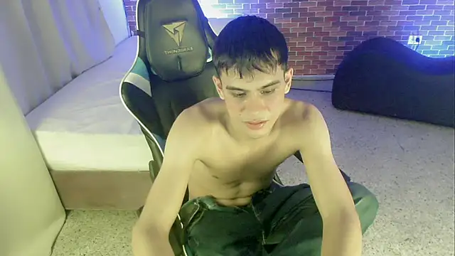 zacariasss  online show from October 2025 03:36:01 AM