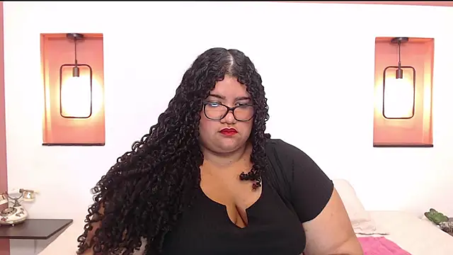 Miley Collins online show from March 2025 07:38:02 PM