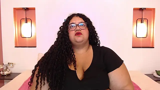 Miley Collins online show from March 2025 08:40:01 PM