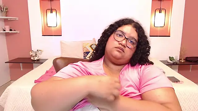 Miley Collins online show from March 2025 07:31:02 PM