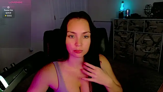 sweetsariaah online show from December 2025 07:54:02 PM