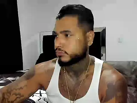 Snapshot of Exotic_tatto27121 chatting on April 2026 08:22:01 PM Exotic tatto27121 online show from April 2026 08:22:01 PM
