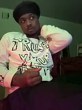 SluttyLyfe4L online show from December 2025 12:08:01 AM