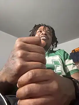 SluttyLyfe4L online show from April 2026 09:39:33 PM