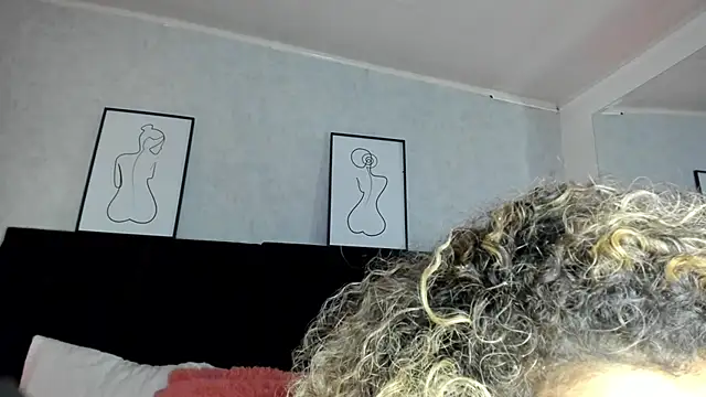 Katti Barrera online show from February 2025 05:09:02 PM