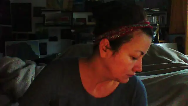 MariaAnaSunshine online show from October 2025 06:24:01 AM