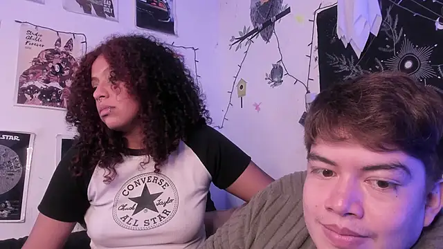 Snapshot of hothoneychile chatting on October 2025 04:01:02 AM hothoneychile online show from October 2025 04:01:02 AM