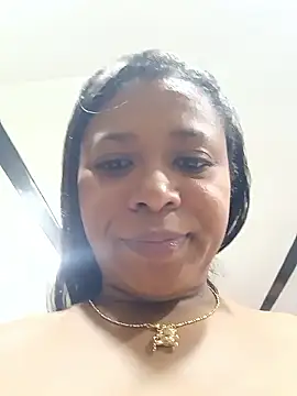 Snapshot of cindy_damm chatting on April 2026 07:58:02 PM cindy damm online show from April 2026 07:58:02 PM