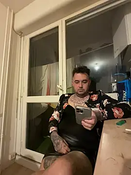 Snapshot of lope85540 chatting on December 2024 04:40:01 AM lope85540 online show from December 2024 04:40:01 AM