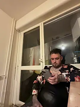 Snapshot of lope85540 chatting on December 2024 05:04:02 AM lope85540 online show from December 2024 05:04:02 AM