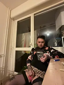 Snapshot of lope85540 chatting on December 2024 05:06:01 AM lope85540 online show from December 2024 05:06:01 AM