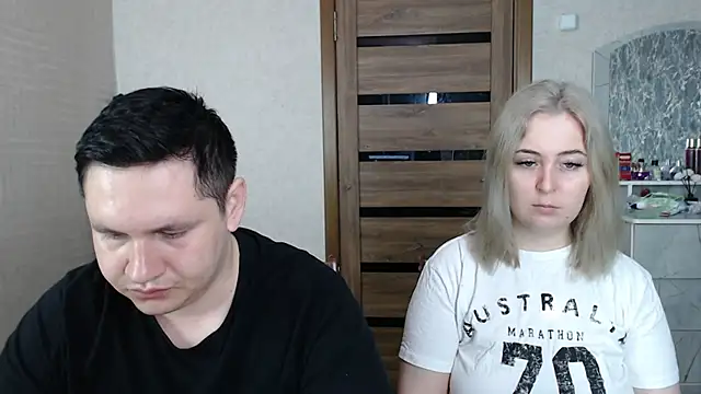 Kristy-Max online show from February 2025 06:21:02 AM