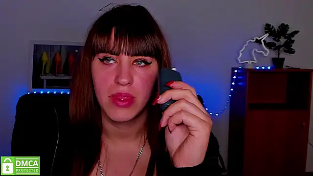 Amali Ivanna smit online show from February 2025 03:20:02 PM