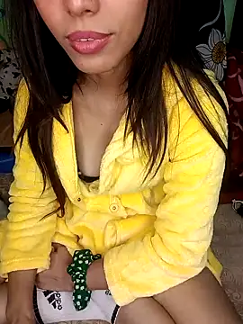 Snapshot of Nepali-queen chatting on December 2024 01:02:01 AM Nepali-queen online show from December 2024 01:02:01 AM