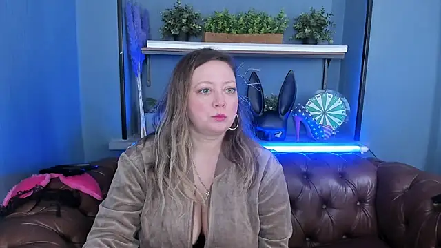 JesiaFoxi online show from January 2025 12:48:02 PM