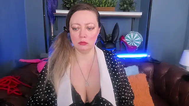 JesiaFoxi online show from February 2025 12:36:01 PM