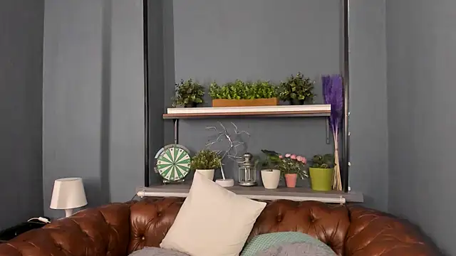 JesiaFoxi online show from March 2025 08:53:01 PM