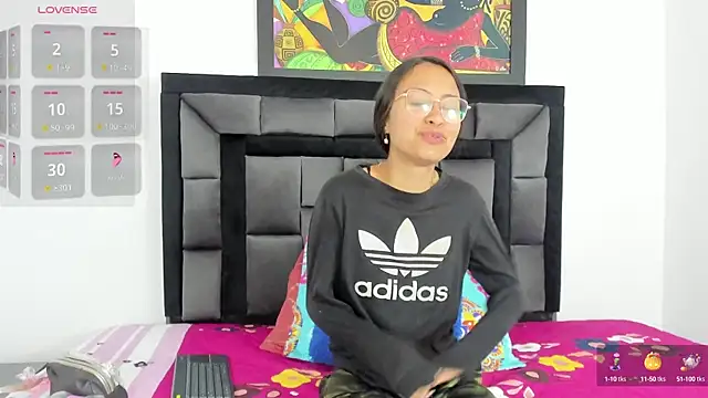 tatiana valencia online show from March 2025 12:26:02 PM