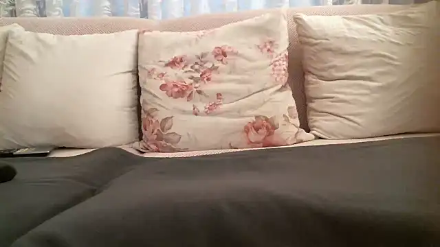 77 No Name 77 online show from January 2025 01:01:01 PM