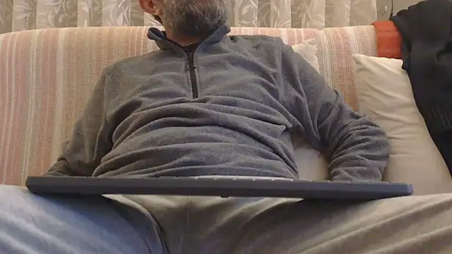 77 No Name 77 online show from March 2025 09:48:01 PM