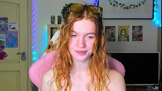 Snapshot of Sunny_Elly chatting on October 2025 08:57:01 AM Sunny Elly online show from October 2025 08:57:01 AM