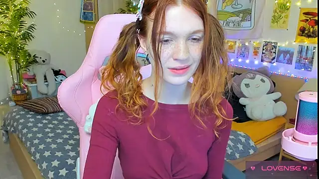 Snapshot of Sunny_Elly chatting on May 2026 10:56:01 AM Sunny Elly online show from May 2026 10:56:01 AM