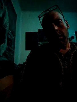 Snapshot of medioarabemediogypsi chatting on March 2026 09:53:02 PM medioarabemediogypsi online show from March 2026 09:53:02 PM