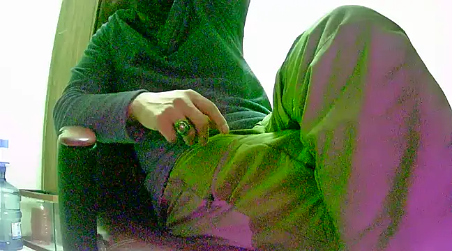 hardbigcock16 online show from February 2025 12:17:01 PM