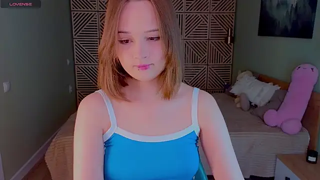 Snapshot of Mary_uw chatting on June 2026 05:23:02 AM Mary uw online show from June 2026 05:23:02 AM