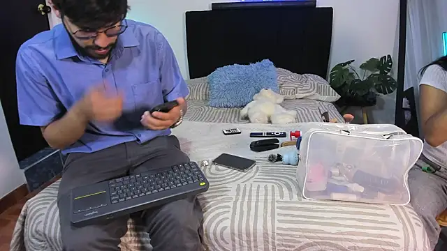 -soulmate-s online show from April 2026 03:20:02 PM