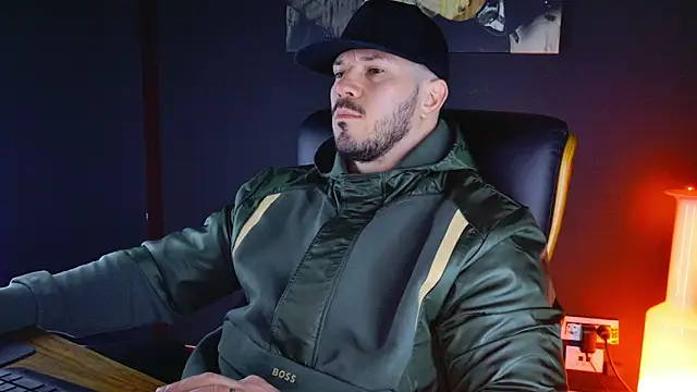 AngeloEric online show from January 2025 04:58:02 AM