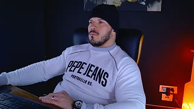 AngeloEric online show from January 2025 11:24:01 AM