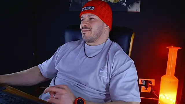 AngeloEric online show from February 2025 03:56:01 PM