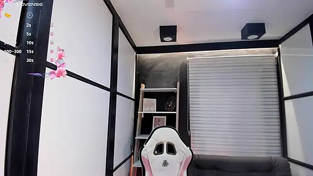 lilithTeen1  online show from January 2025 07:39:02 AM