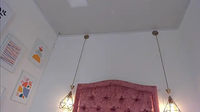 Snapshot of aprill21_ chatting on December 2024 04:47:02 PM aprill21 online show from December 2024 04:47:02 PM