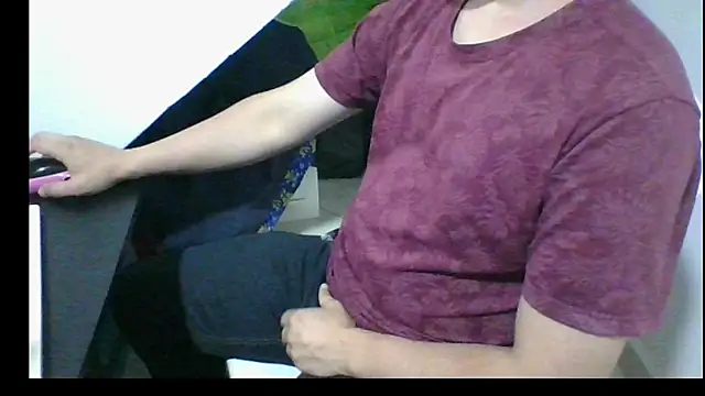 Gasparin32 online show from March 2026 03:01:02 AM