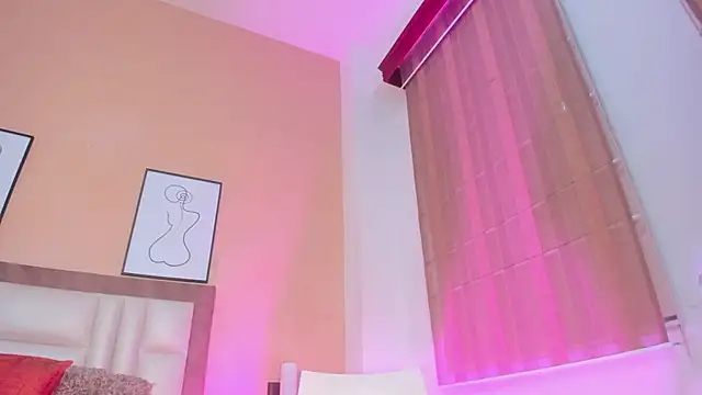 MelissaFoxx online show from December 2024 03:00:02 PM