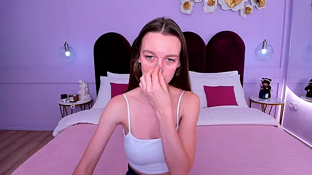 AshleyMillsss online show from February 2025 12:25:02 PM