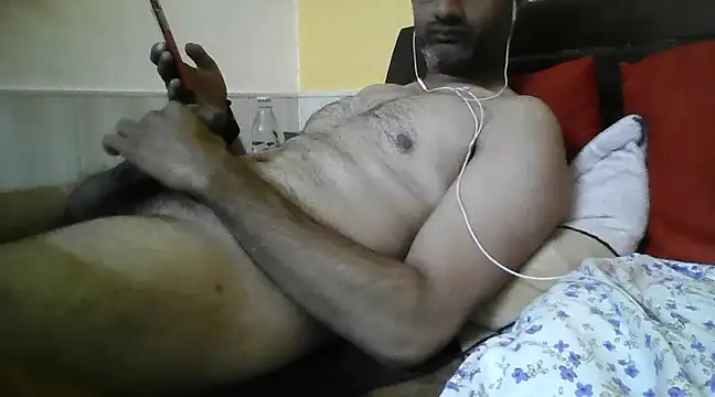 Snapshot of urbrownbunny chatting on December 2024 05:55:02 PM urbrownbunny online show from December 2024 05:55:02 PM