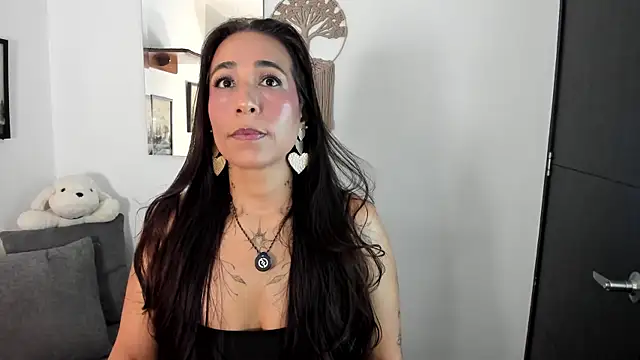 Snapshot of electra_hunt chatting on June 2026 01:19:01 AM electra hunt online show from June 2026 01:19:01 AM