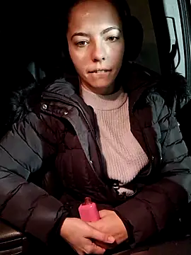 allinqueen online show from December 2024 09:50:01 PM