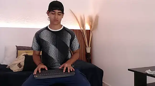 zander 2120 online show from December 2024 01:33:02 PM