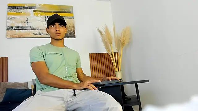 zander 2120 online show from September 2025 01:00:02 PM