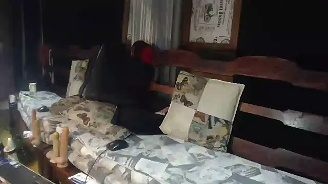 laye19 online show from November 2025 11:10:02 PM