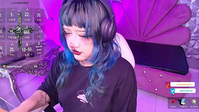 toky doll online show from November 2025 08:53:02 PM