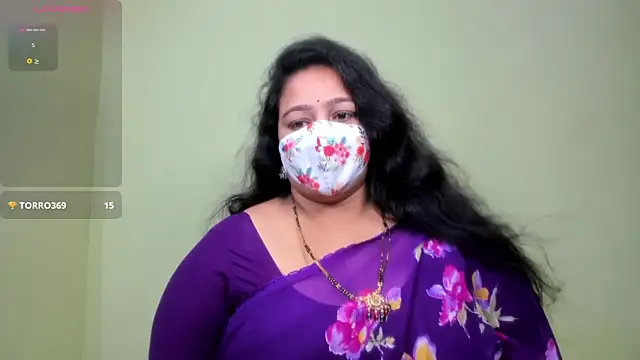 Snapshot of neelu-hoty chatting on May 2026 06:09:01 PM neelu-hoty online show from May 2026 06:09:01 PM