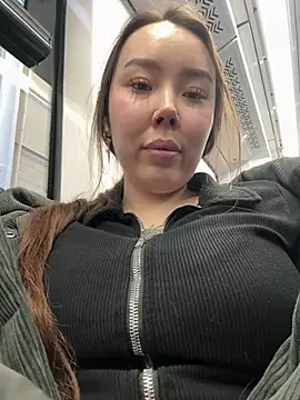 Asian Asami online show from March 2025 03:58:02 PM