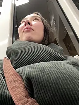 Asian Asami online show from March 2025 06:12:02 PM