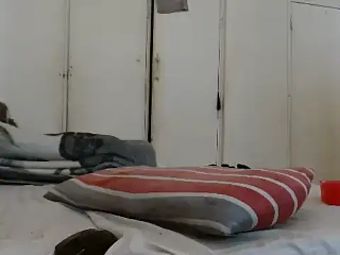 Snapshot of tinagiant chatting on January 2025 12:43:02 PM tinagiant online show from January 2025 12:43:02 PM